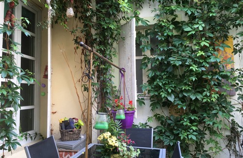 Saint Nicolas - Charles III - Ville vieille - Trois Maisons - Leopold Apartment | Suites Rez-de-chaussée avec Jardin centre ville de Nancy