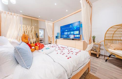 Mouroux House | Suites Romantiques avec Jacuzzi - Marne-La-Vallée - Le Jardin De Vos Secrets
