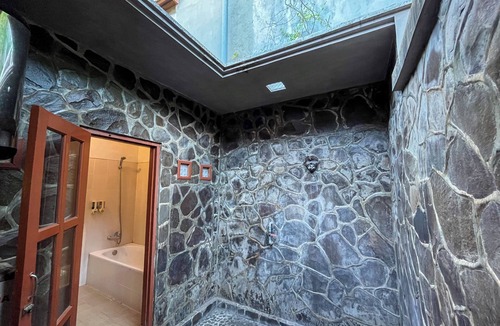 Downtown Kuta Hotel | Suji Bungalow