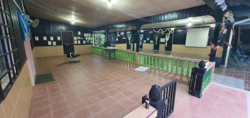 Sukau Bed & Breakfast | Sukau Village View Stay & Backpackers