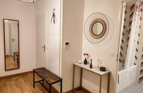 Clamart Apartment | Suki's