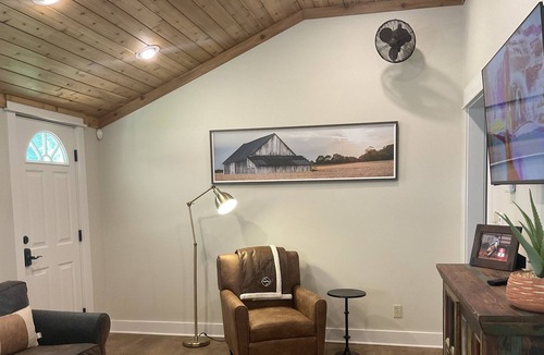 Eastabuchie Other | Sullivan Farmhouse just off Interstate 59 Hattiesburg, MS and Petal, MS