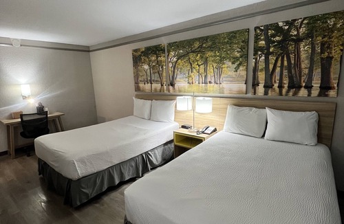Sulphur Hotel | Sulphur Extended Stay