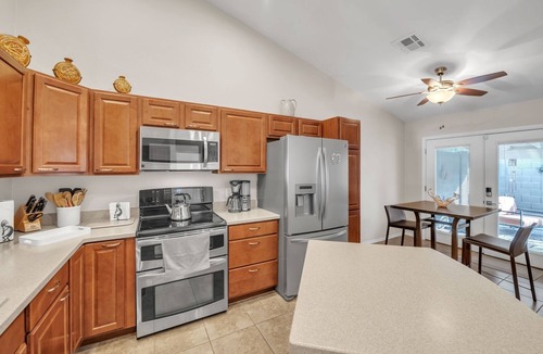 Paradise Valley Village House | Summer All Year Round 2 Bedroom Home by RedAwning