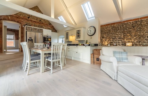 Weybourne House | Summer Barn, Weybourne, Norfolk