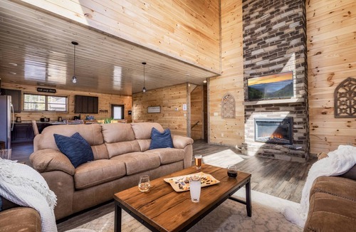 Gatlinburg Cabin | Summer Break! Indoor Pool | Theater| Newly Built