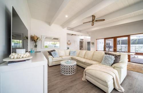 Glenelg East House | Summer Breeze on Cliff St