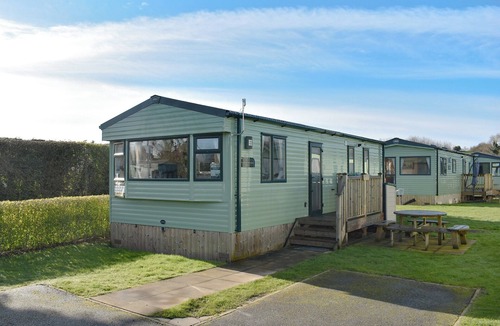 Knaresborough Cottage | Summer Breeze - UK37642