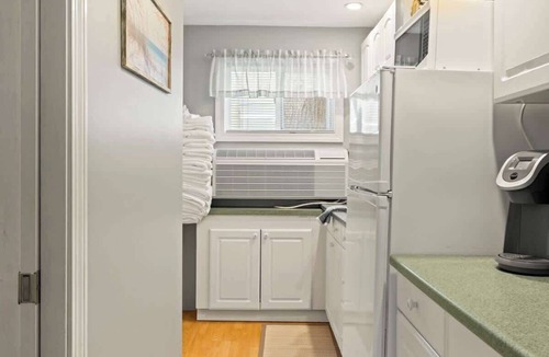 Wells Condo | Summer Breeze