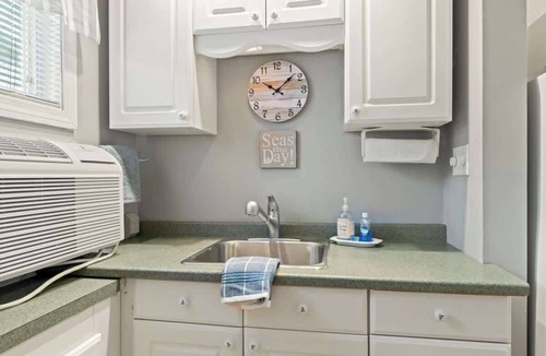 Wells Condo | Summer Breeze