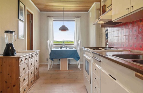 Stubbekobing House | Summer cottage idyll at Natures Pearl