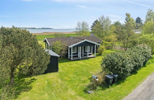 Stubbekobing House | Summer cottage idyll at Natures Pearl