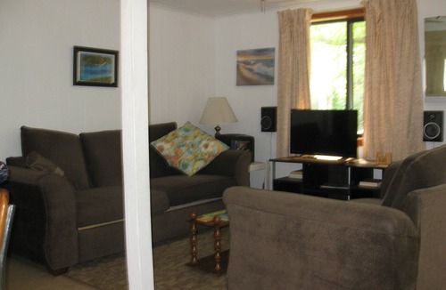 Irving Cottage | Summer Cottage in Sunset Bay, Buffalo N.Y.