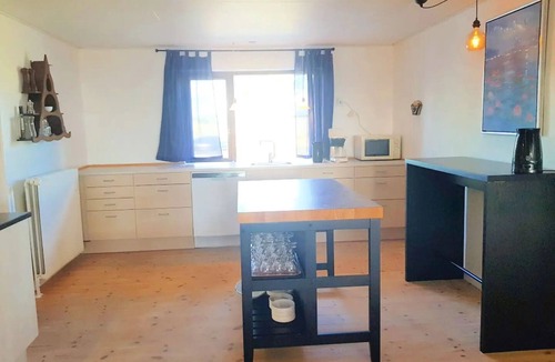 Maribo Villa | Summer cottage tucked away in coastal area