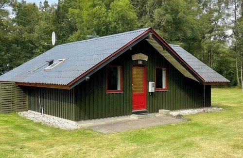 Helberskov Strand House | Summer cottage with wood stove near Als Odde