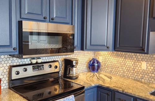 Hollister Condo | Summer Dates Open! Luxury Lakefront Condo! 2 King Beds/2 New Baths, What A View!