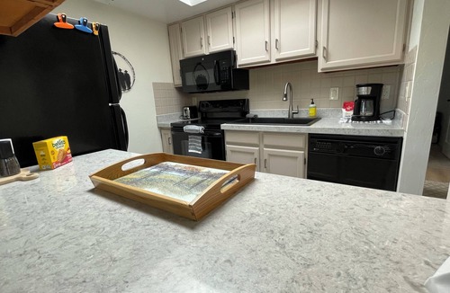 Green Valley House | Summer discounted rates begin May 2026