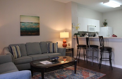 Windsor Palms House | SUMMER/FALL SPECIAL - Veteran Owned 3bdr/3bath Townhome 3mi to Disney; Free WiFi