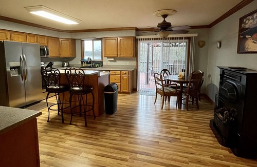 Heber Springs House | Summer Family Vacation 2026 in Heber Springs Lake View - Access 3 bed, 2.5 bath