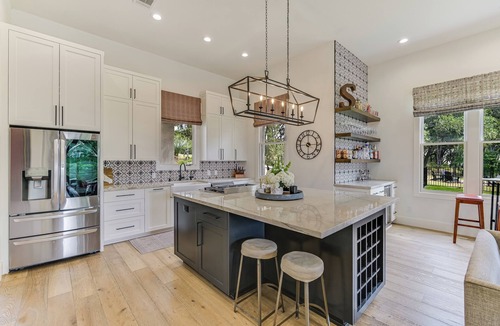 Austin House | Summer Flash Sale* I Above Sunset Canyon I NEW I Pool&Spa I EntertainingI Gym