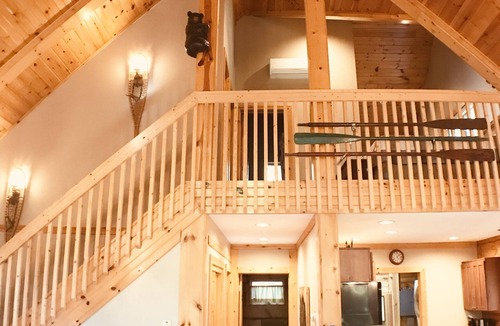 Manhattan Beach Cabin | SUMMER fun in a cozy log lake home on the Whitefish Chain under the tall pines