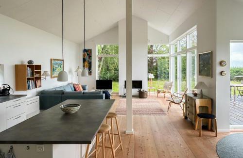 Beder Malling House | Summer Home With View Near Aarhus