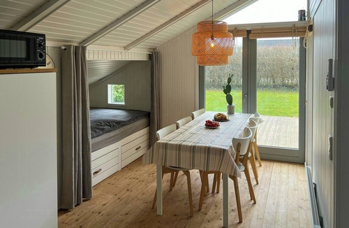Saksild Strand House | Summer house 344 steps from beach near Saksild