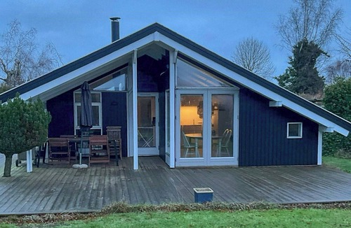 Saksild Strand House | Summer house 344 steps from beach near Saksild