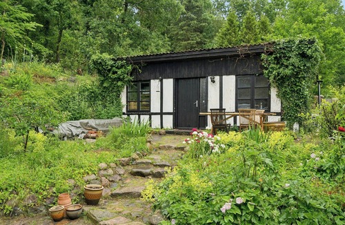 Tjele House | Summer house by Ålum å and Fussing Sø