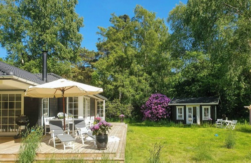 Rrvig House | Summer house by Sand Drift Plantation in Rørvig
