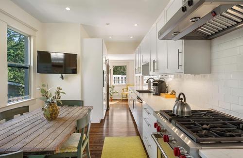 Washington Park House | Summer House- Kingbed | workspace | outdoor dining