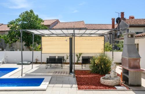Pavicini Apartment | Summer House Nina