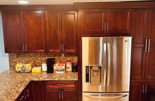 Elmont Apartment | Summer House