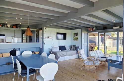 Kirke Hyllinge House | Summer house with 180-degree views of the Isefjord