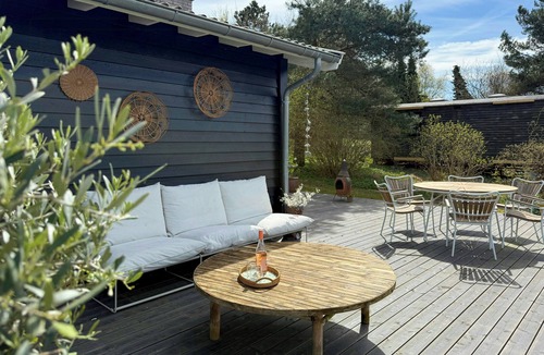 Melby House | Summer house with annex near Hyllingebjerg beach