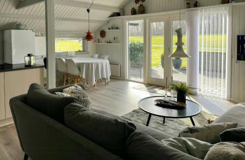 Hejsager Strand House | Summer House With Forest View Near Hejsager Beach