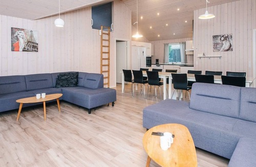 Sønderstrand House | Summer house with pool, sauna