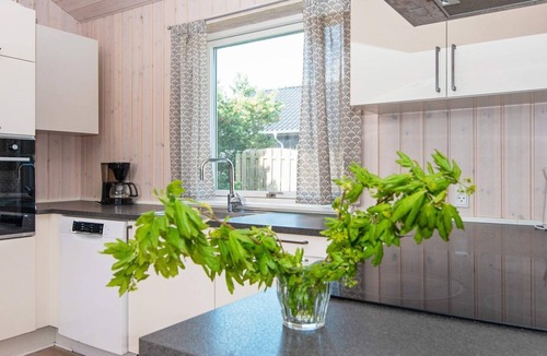 Sønderstrand House | Summer house with pool, sauna