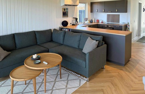 Middelfart House | Summer house with sea view on Fyn