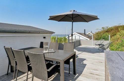 Næs House | Summer House With Sea View In Assens