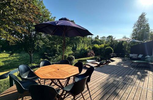 Tikob House | Summer House With Terrace Overlooking Nature