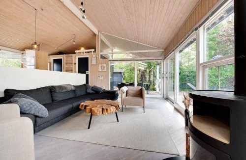 Tikob House | Summer House With Terrace Overlooking Nature