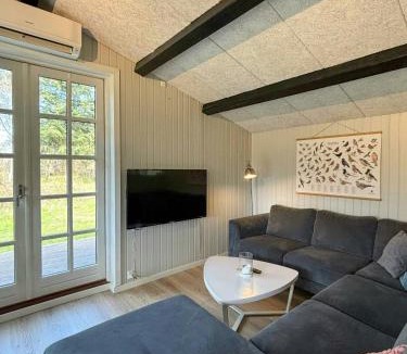 Ordrup House | Summer House With Wilderness Bath By Kårup Forest