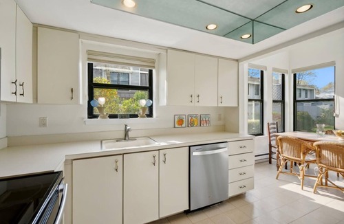 Tuckahoe Apartment | Summer in the Hamptons