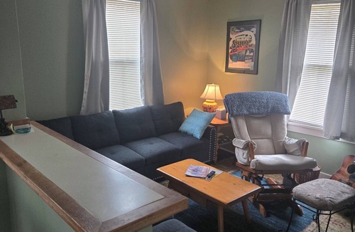 Haines Falls Cottage | summer in the mountains