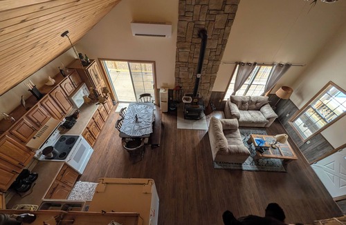 Cambra Cabin | Summer is here and Bended Elbow is close to many family retreats and memories!