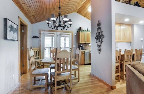 Reeds Spring Cabin | Summer is here. Come stay with us! Two master king suites. Gated golf community.