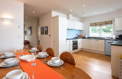 South Cerney House | Summer Lake 32B, Meadowlark