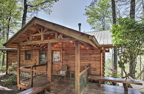 Hidden Lake Cabin | Summer Love Dream Cabin: Sunset Views & Hot Tub!