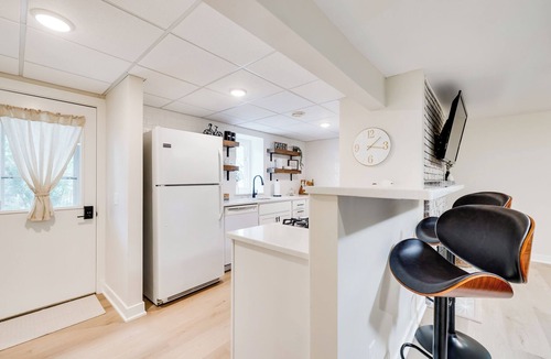 Minnetonka Apartment | Summer Openings - Lake Proximity - Brand New - Modern Pristine Comfort